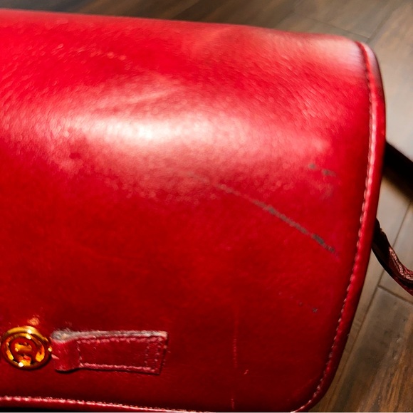 80’s Vintage Etienne Aigner Burgundy Leather Medium Crossbody Adjustable Strap - Picture 10 of 16